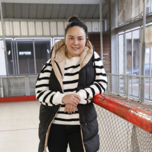 NATASHA LEE. ENTRENADORA DEL TELECABLE